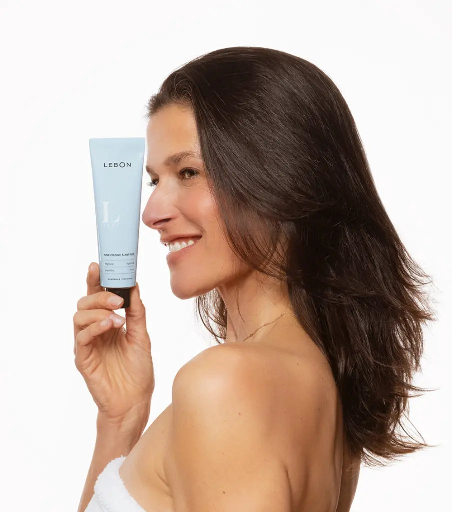 UNE PISCINE A ANTIBES