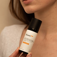 DAILY DEFENSE FLUID SPF50 CORRECT BRIGHTEN