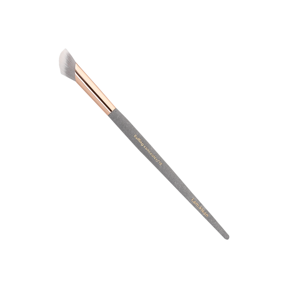 BRUSH No18 - BUFFING CONCEALER