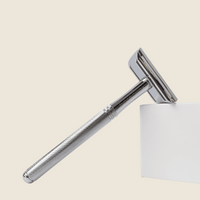 SAFETY RAZOR