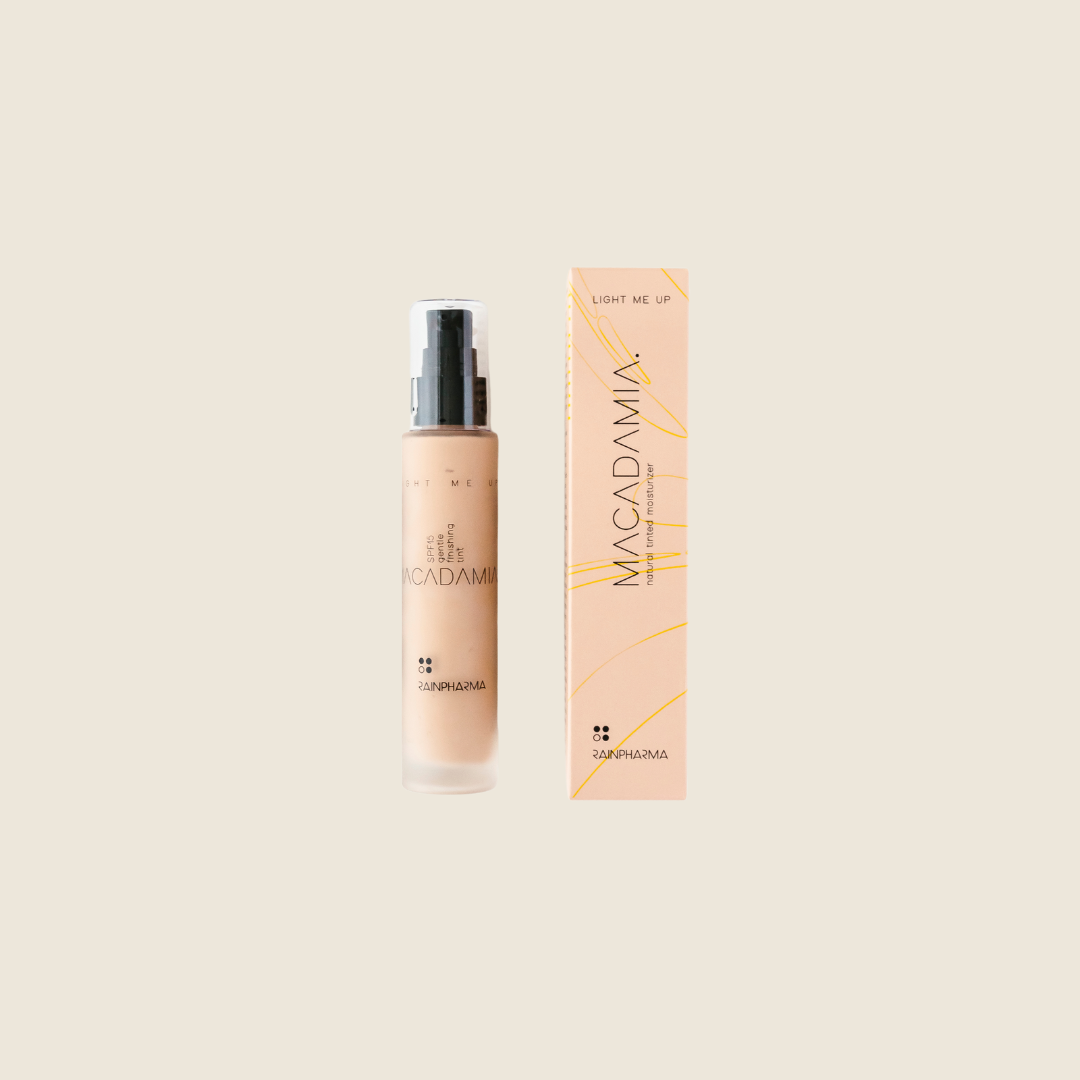 LIGHT ME UP - NATURAL TINTED MOISTURIZER
