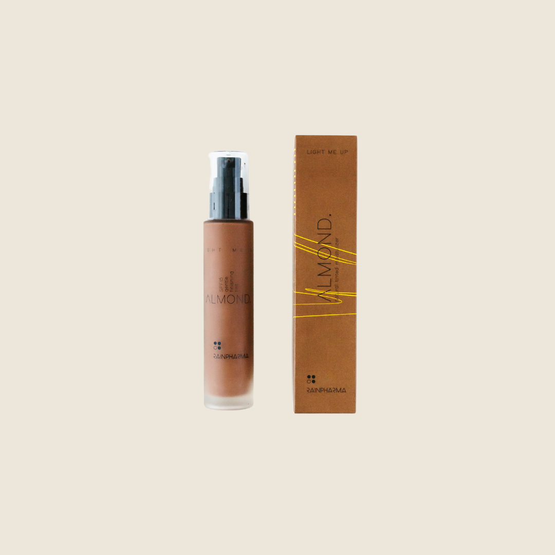 LIGHT ME UP - NATURAL TINTED MOISTURIZER