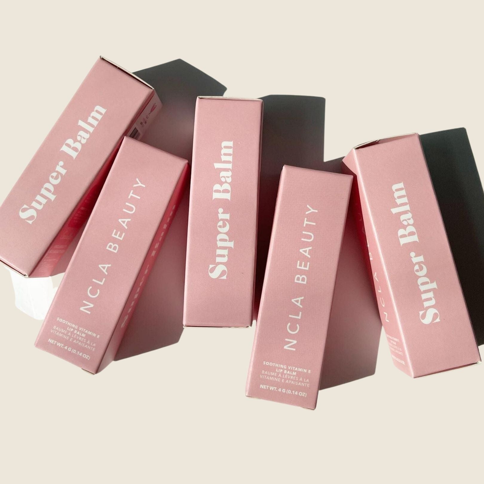 SUPER LIP BALM