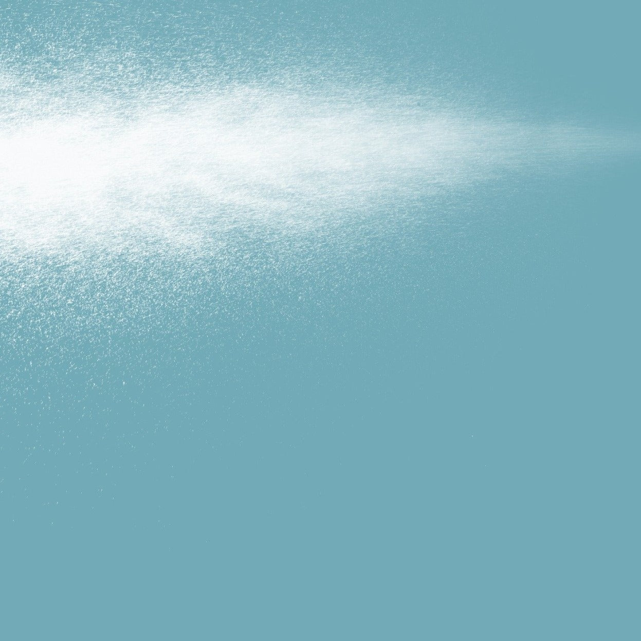 VOLUMINOUS SPRAY